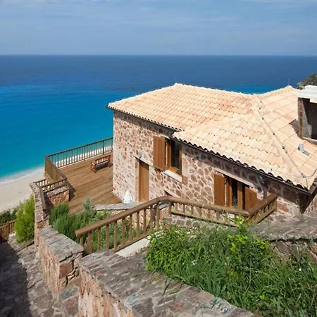 Beyond Villa Áyios Nikítas