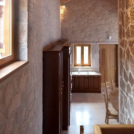 Beyond * Áyios Nikítas